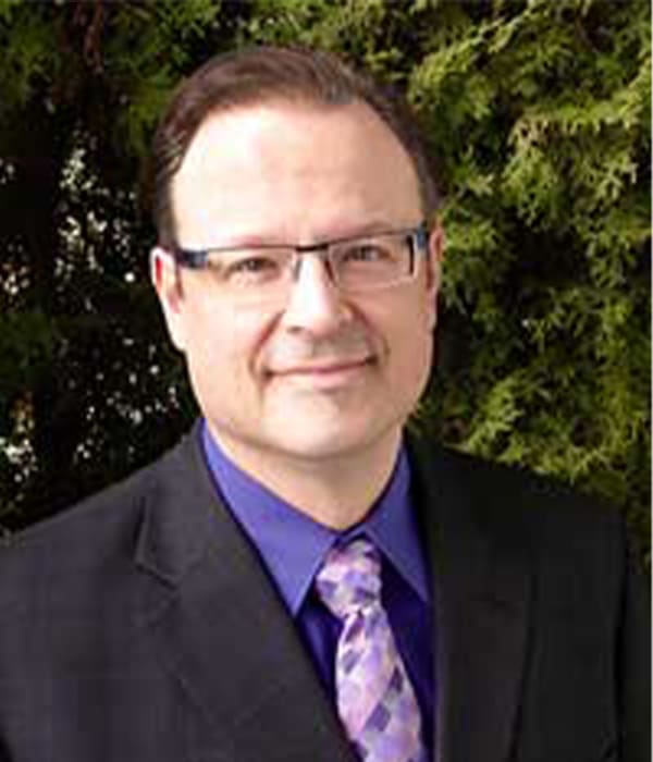 Dr. Kevin Philipow | Calgary Dentist | Deer Valley Dental Care